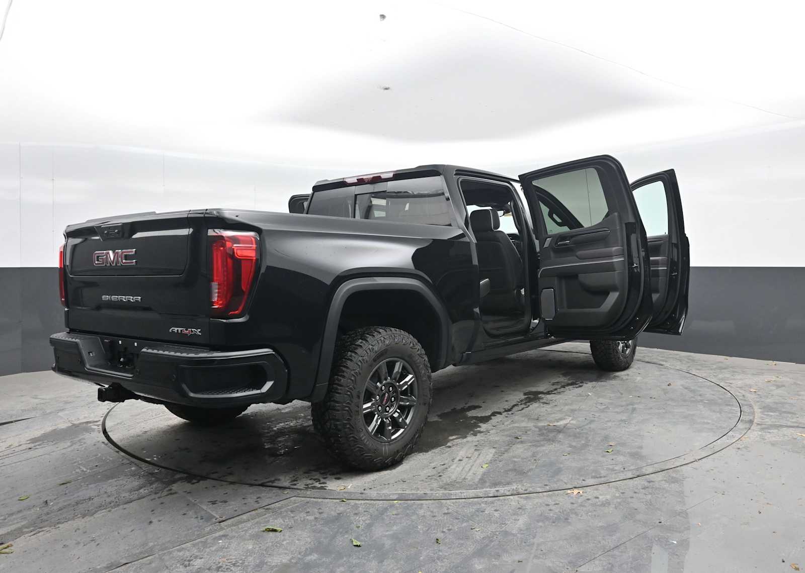 2026 GMC Sierra 1500 AT4X - Photo 50