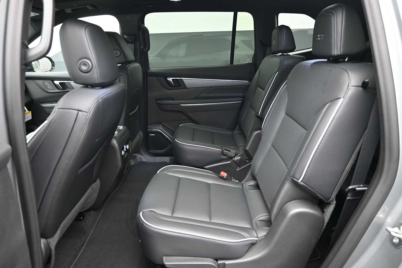 2027 Buick Enclave Sport Touring - Photo 23