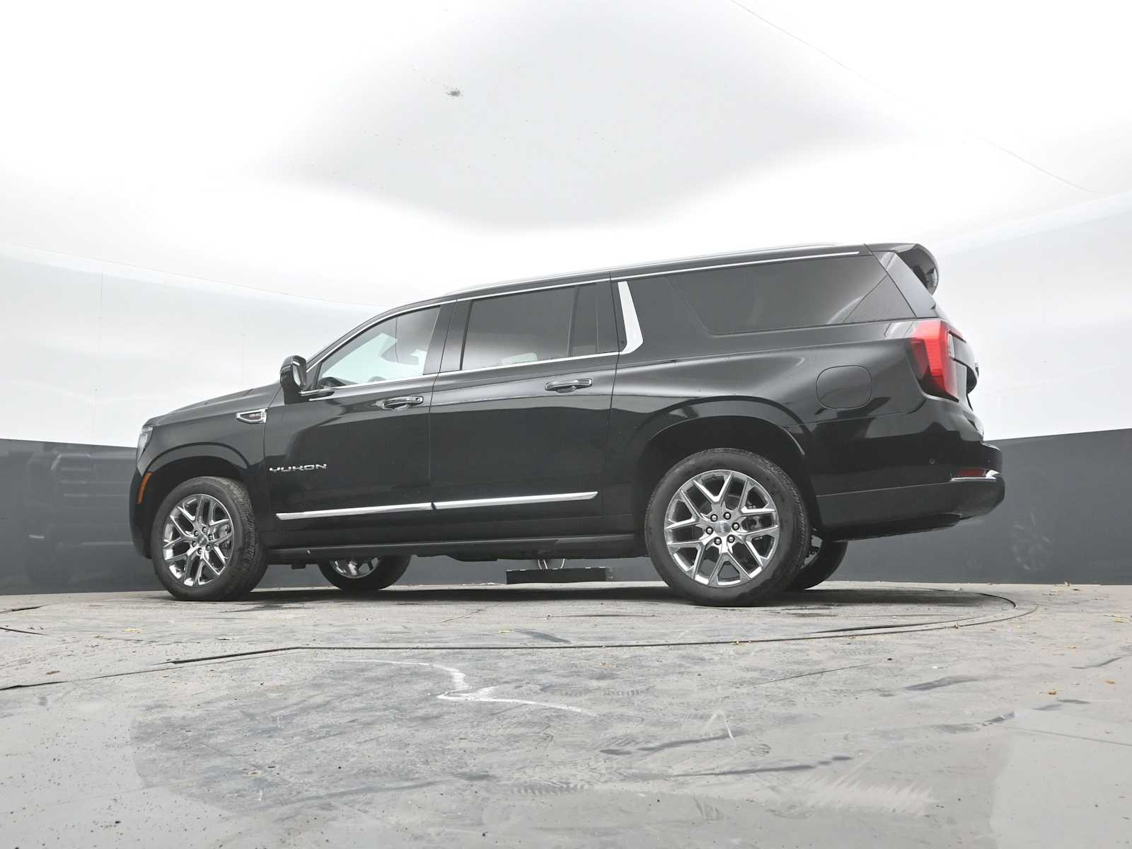 2026 GMC Yukon XL Elevation - Photo 39