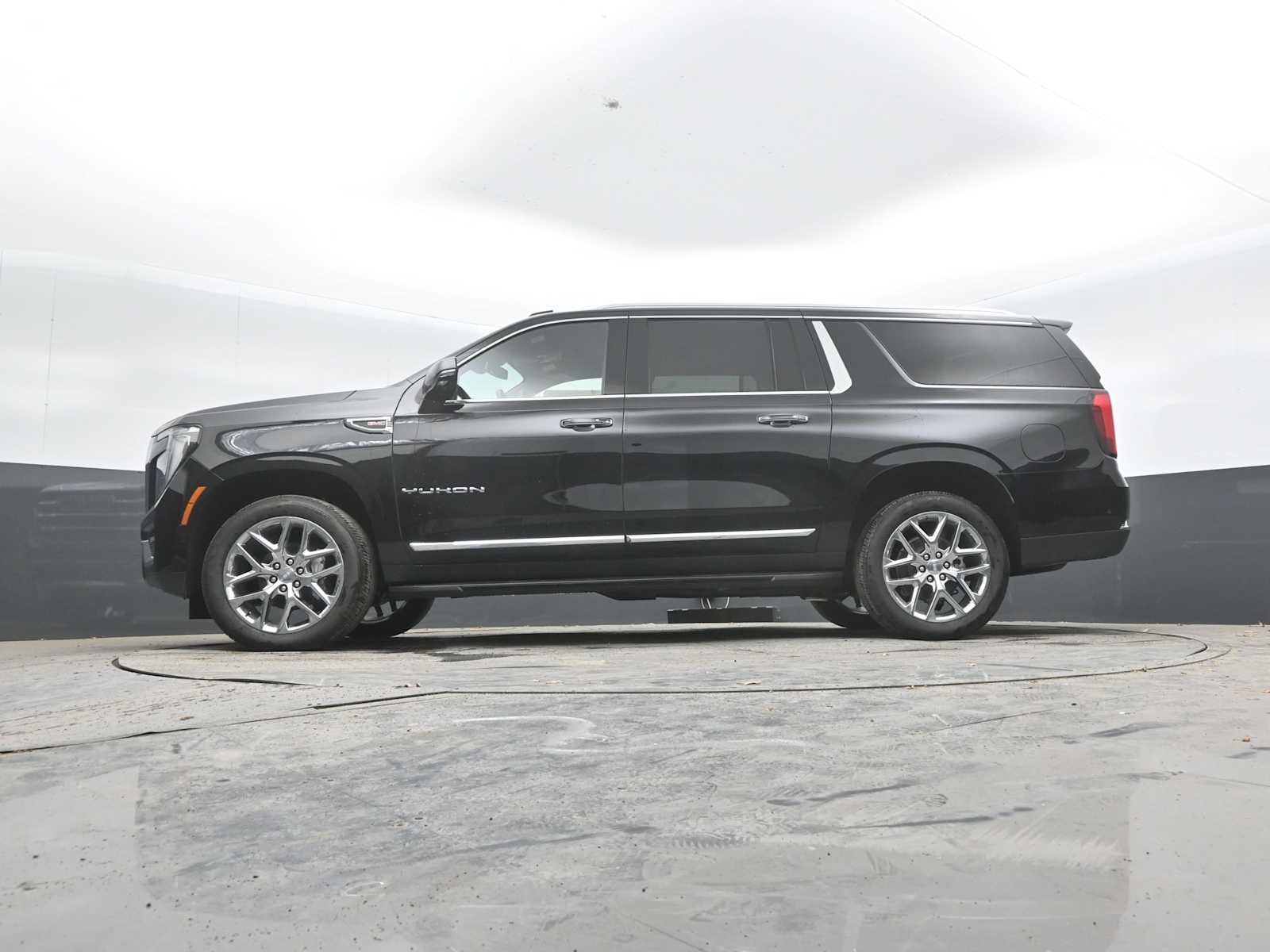 2026 GMC Yukon XL Elevation - Photo 40
