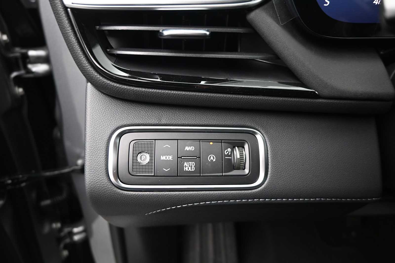 2027 Buick Enclave Sport Touring - Photo 15
