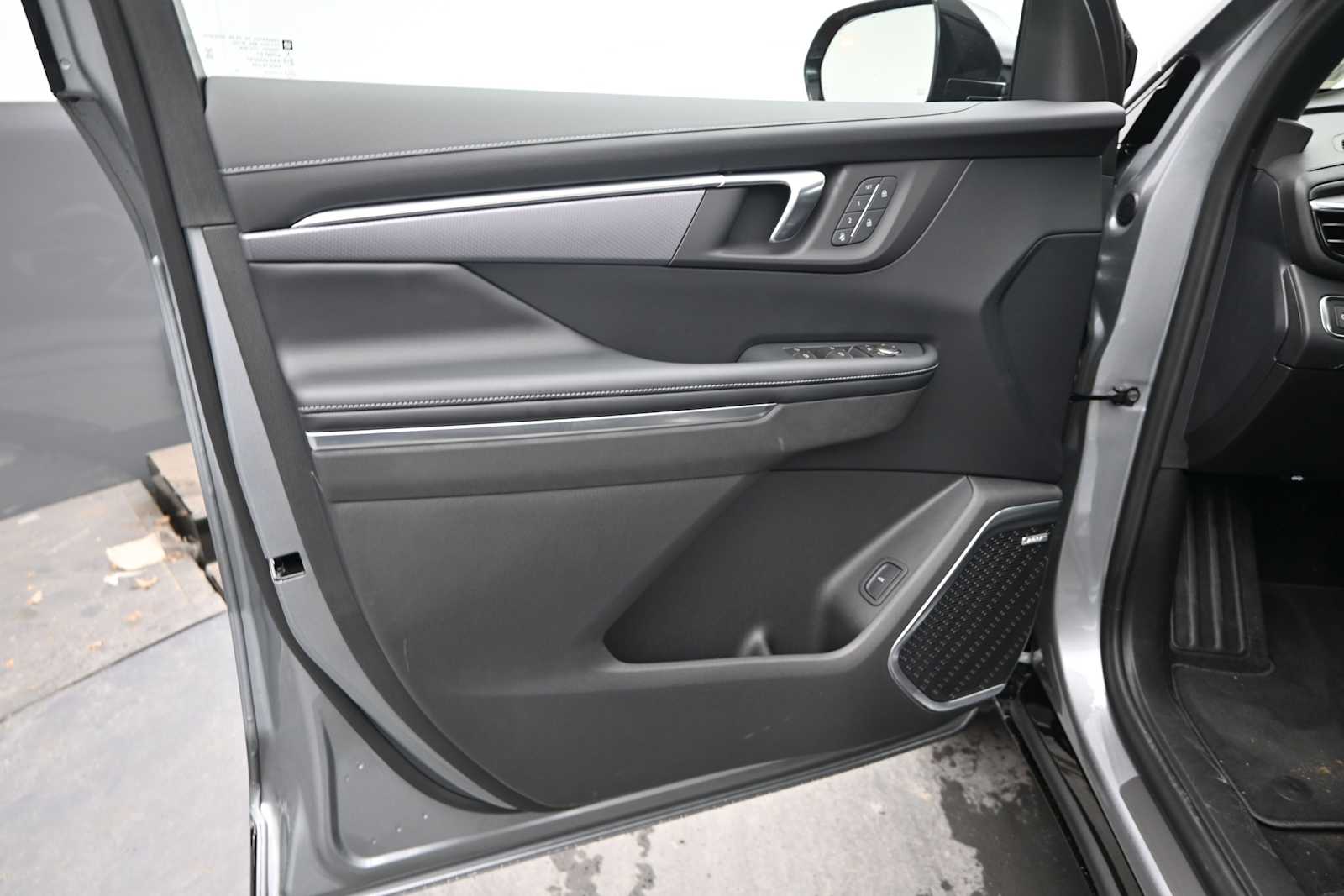 2027 Buick Enclave Sport Touring - Photo 11