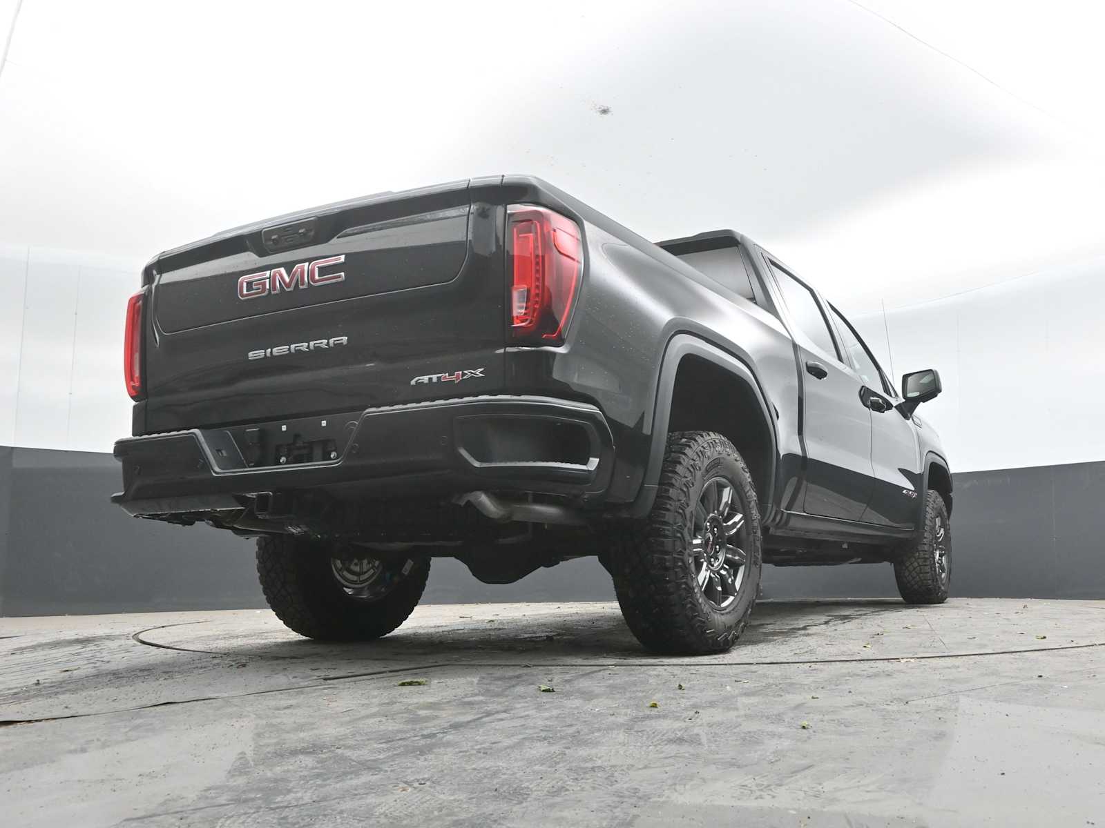 2026 GMC Sierra 1500 AT4X - Photo 46