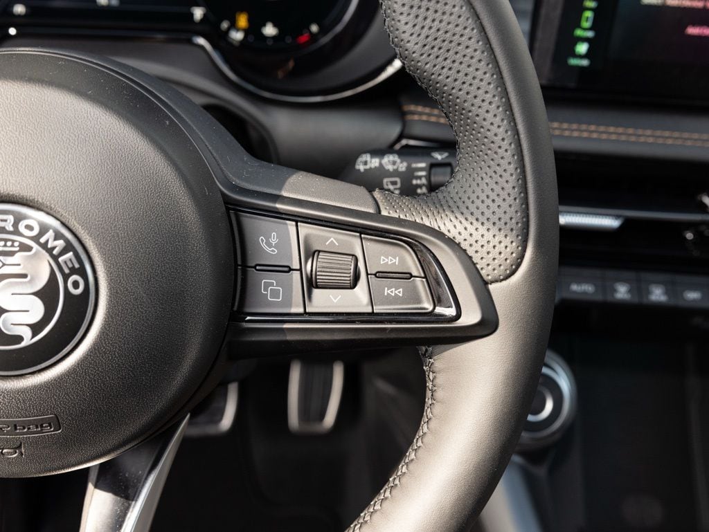 2026 Alfa Romeo Tonale Sprint - Photo 29