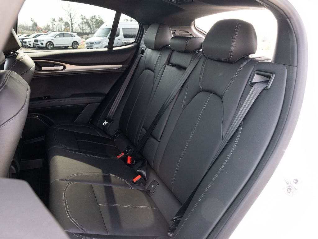 2026 Alfa Romeo Stelvio Base - Photo 45
