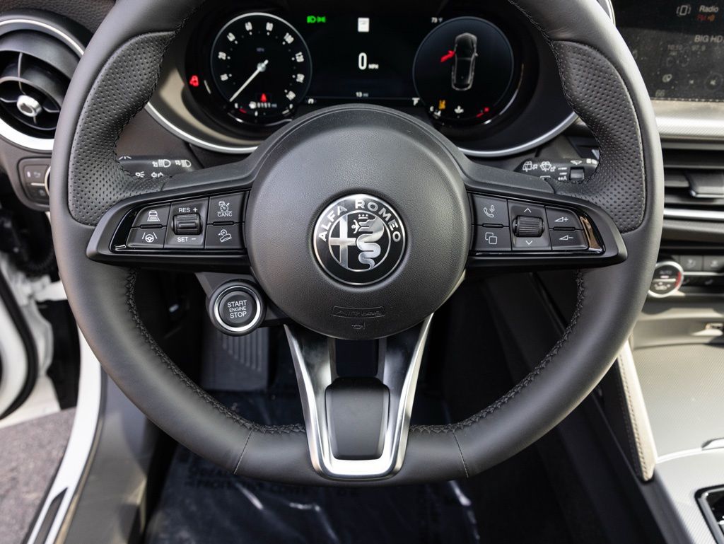 2026 Alfa Romeo Stelvio Base - Photo 29