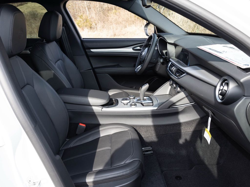 2026 Alfa Romeo Stelvio Base - Photo 63