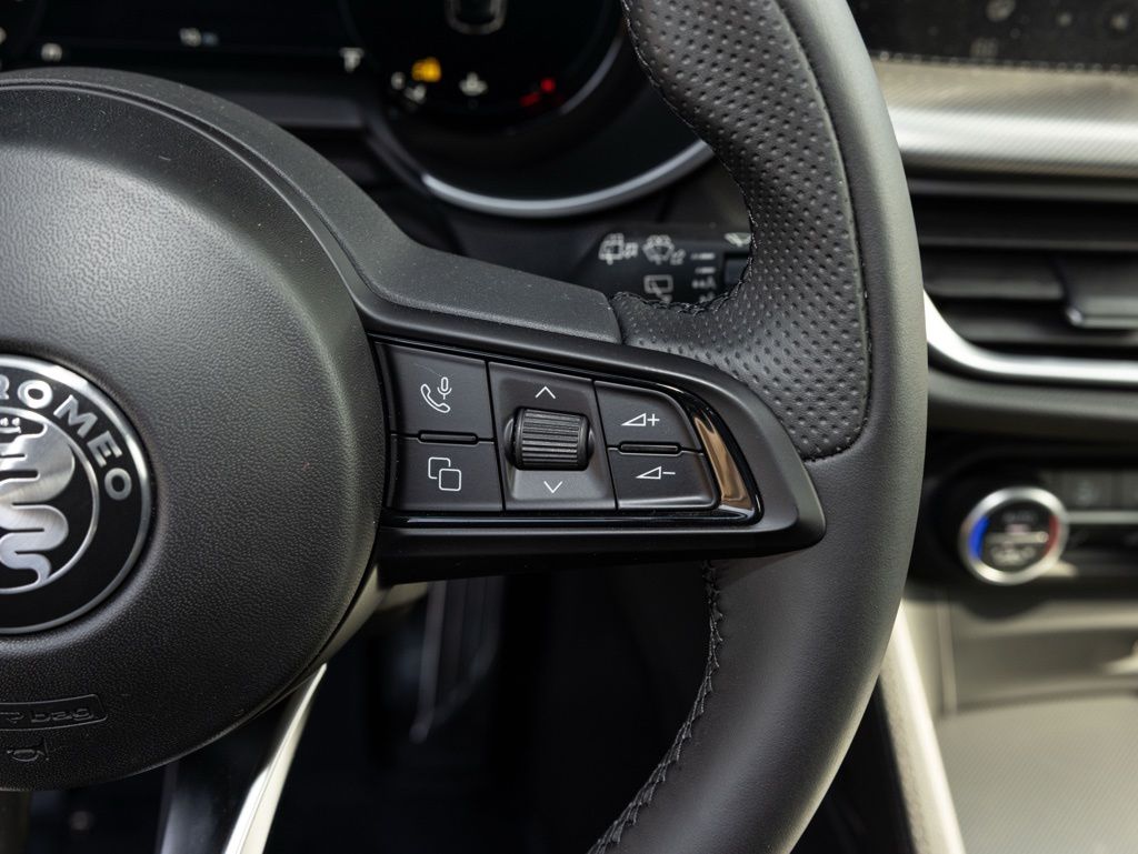 2026 Alfa Romeo Stelvio Base - Photo 30