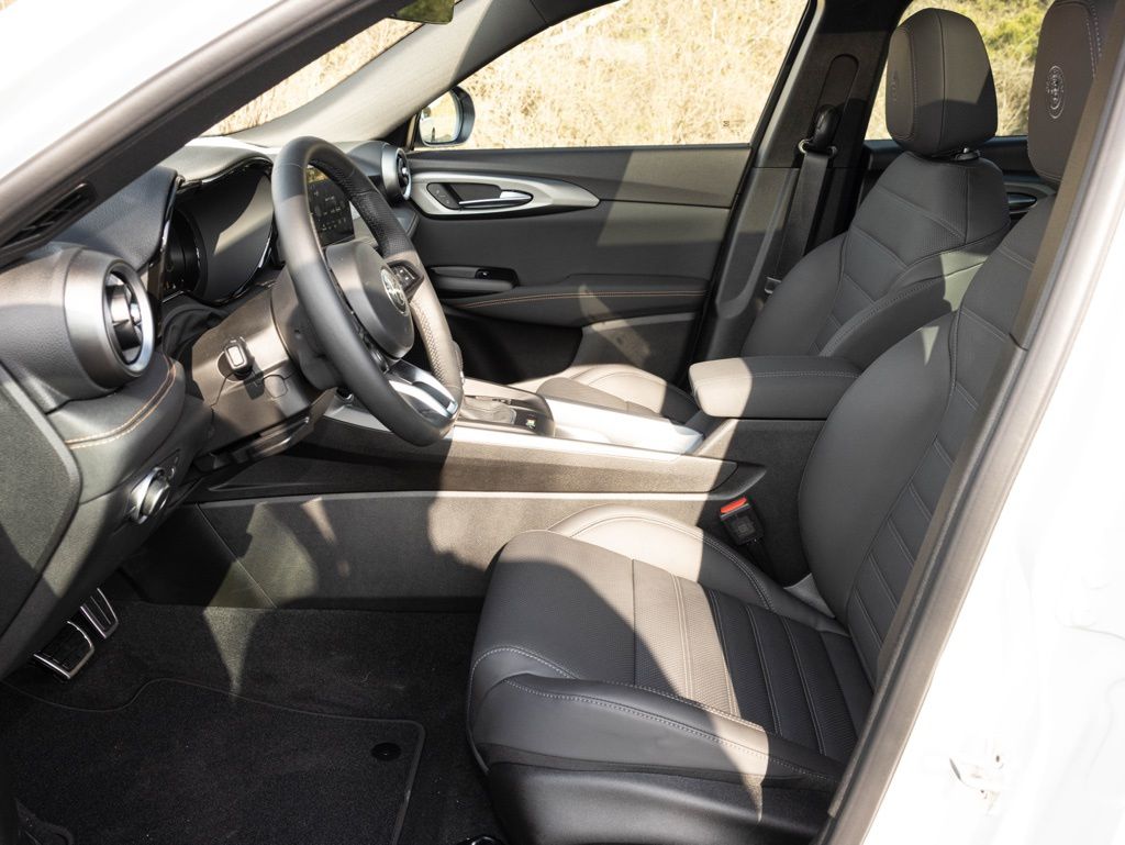 2026 Alfa Romeo Tonale Sprint - Photo 23