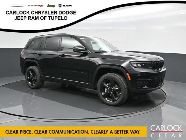 2025 Jeep Grand Cherokee Altitude photo 4