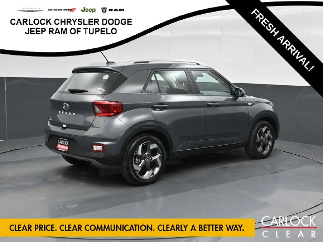Used 2024 Hyundai Venue SUV
