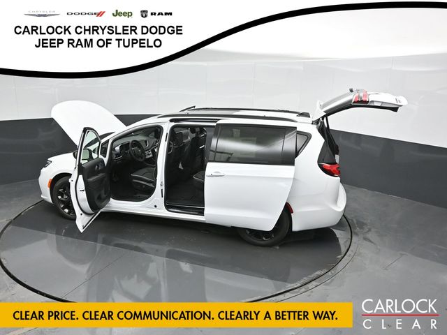 2026 Chrysler Pacifica Limited - Photo 74