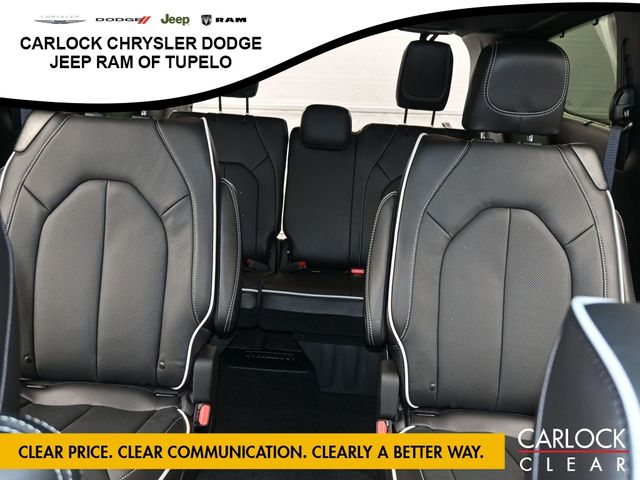 2026 Chrysler Pacifica Limited - Photo 27