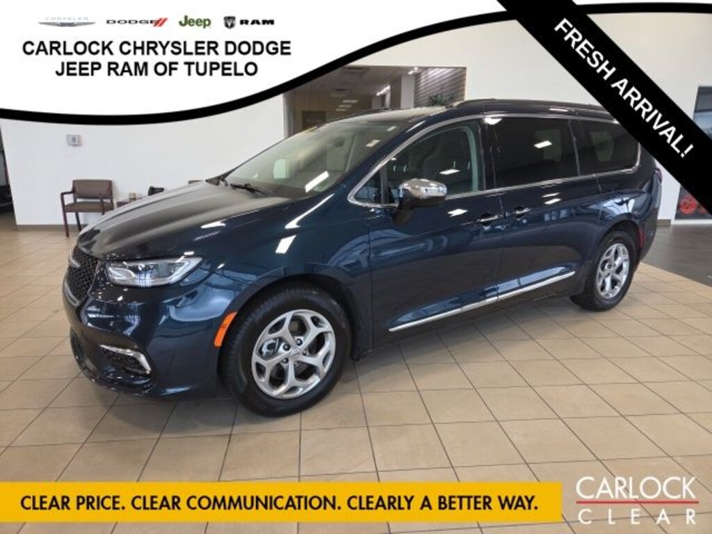 Used 2023 Chrysler Pacifica Limited Van Passenger Van