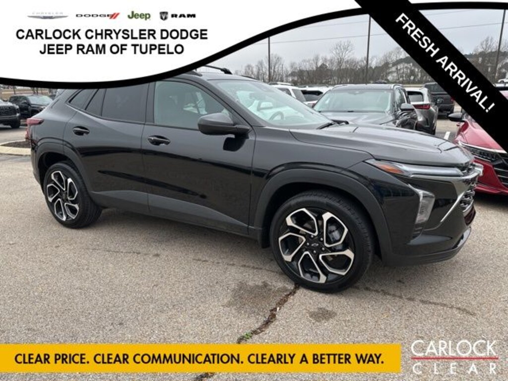 Used 2025 Chevrolet Trax 2RS SUV