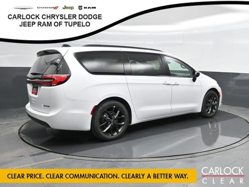 New 2026 Chrysler Pacifica LIMITED Passenger Van