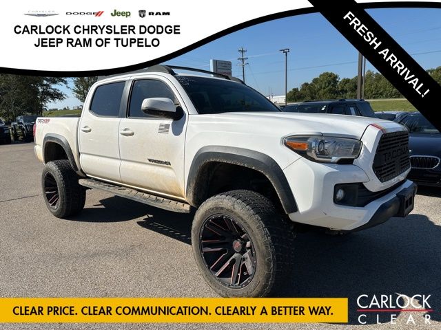 2018 Toyota Tacoma SR5 TRD Pro Sport photo 2