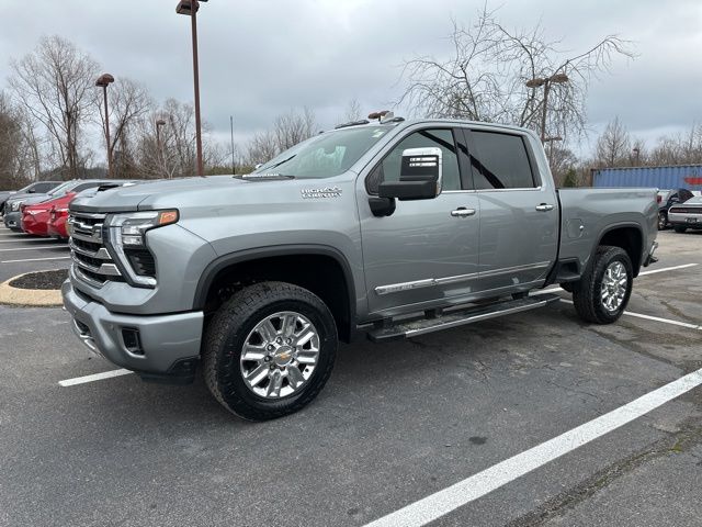 2024 Chevrolet Silverado 2500HD High Country's photo