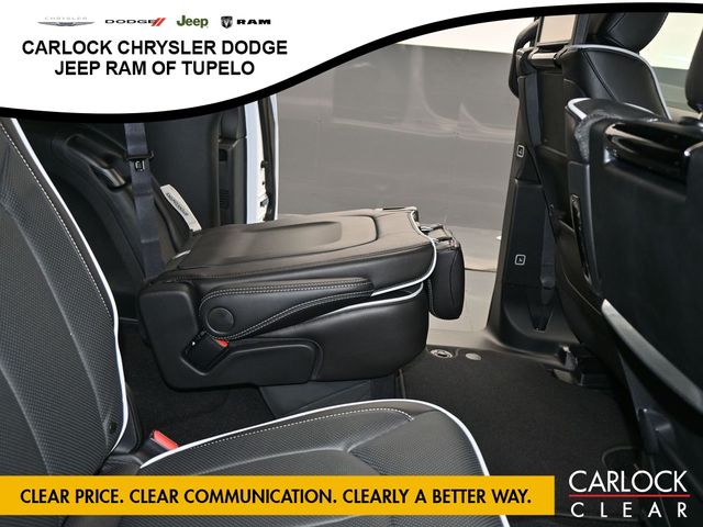 2026 Chrysler Pacifica Limited - Photo 37