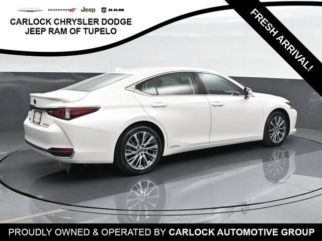 Used 2020 Lexus ES Hybrid 300h with VIN 58AD21B19LU012477 for sale in Saltillo, MS