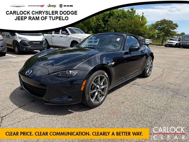 2023 Mazda MX-5 Miata Grand Touring's photo