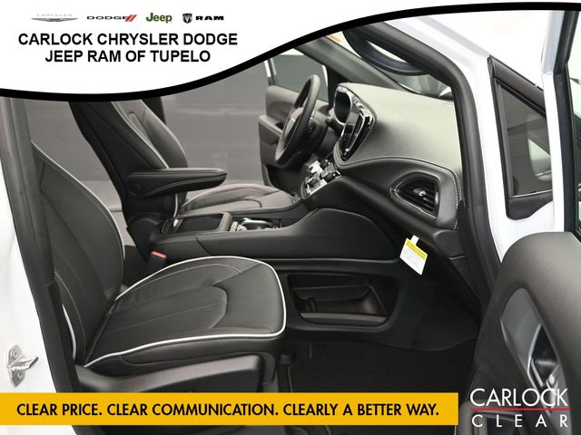 2026 Chrysler Pacifica Limited - Photo 46
