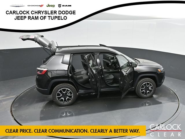 2025 Jeep Compass Trailhawk - Photo 37