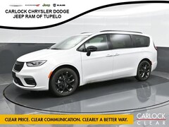 2025 Chrysler Pacifica LIMITED Passenger Van