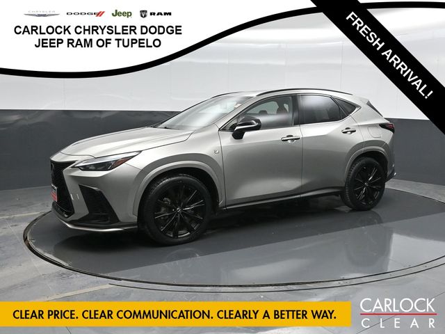 2022 Lexus NX 350's photo