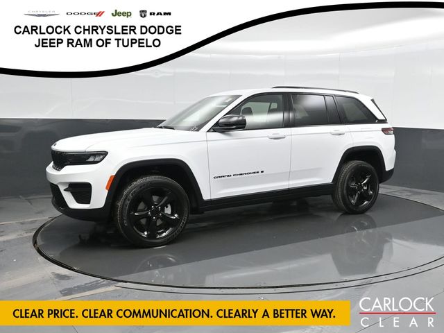 2025 Jeep Grand Cherokee Altitude's photo