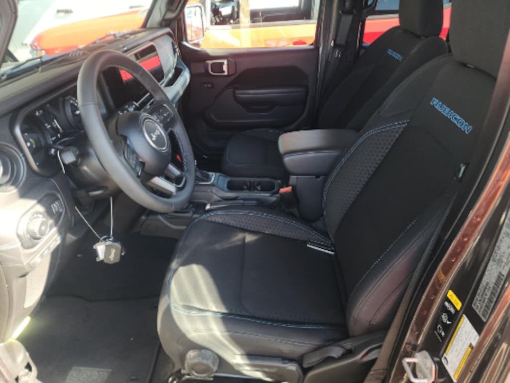 Used 2025 Jeep Wrangler 4xe Rubicon SUV