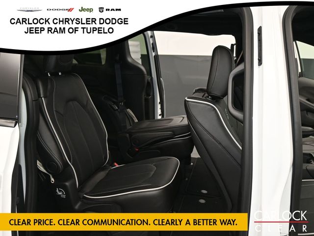 2026 Chrysler Pacifica Limited - Photo 36