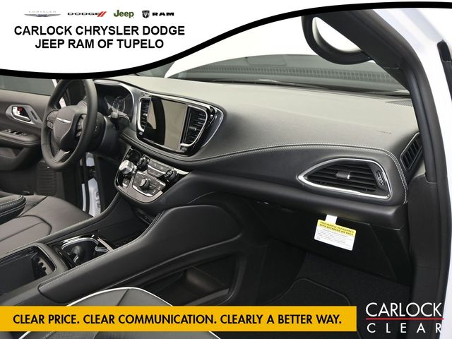 2026 Chrysler Pacifica Limited - Photo 48