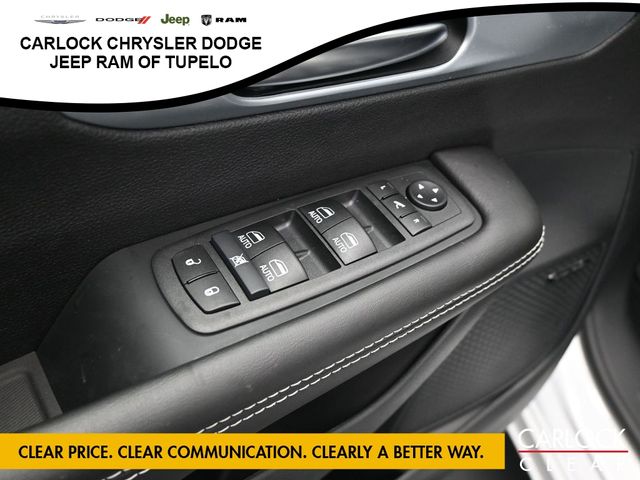 2026 Chrysler Pacifica Limited - Photo 14