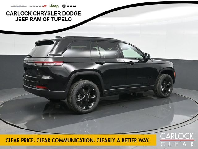2025 Jeep Grand Cherokee Altitude photo 2