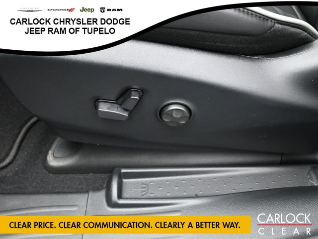 2026 Chrysler Pacifica Limited - Photo 16