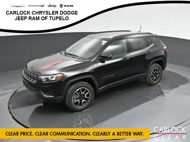 2025 Jeep Compass Trailhawk - Photo 24