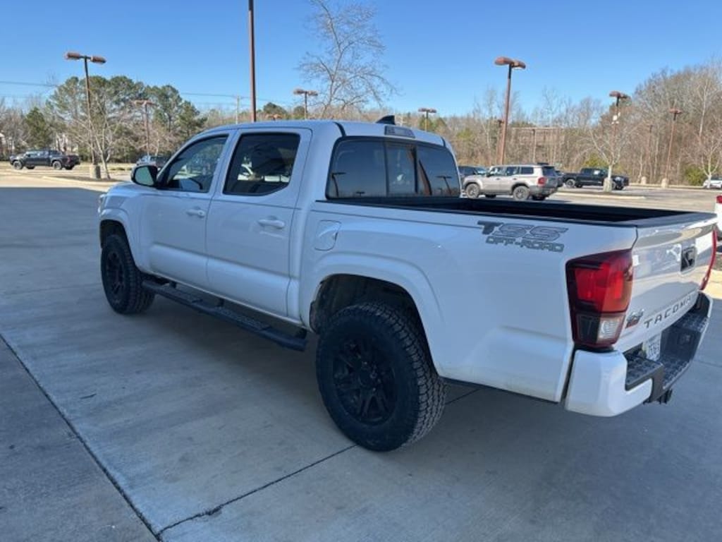 Used 2022 Toyota Tacoma SR V6 Truck Double Cab