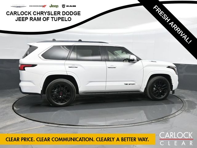 2024 Toyota Sequoia SR5 photo 3