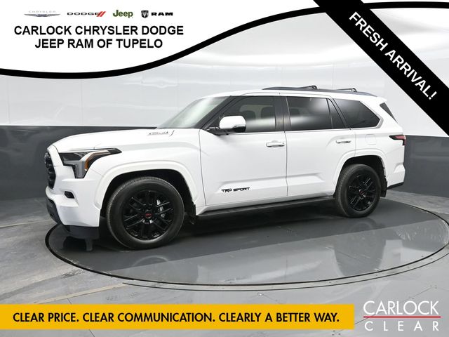 2024 Toyota Sequoia SR5's photo