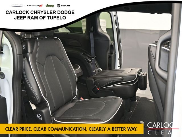 2026 Chrysler Pacifica Limited - Photo 36