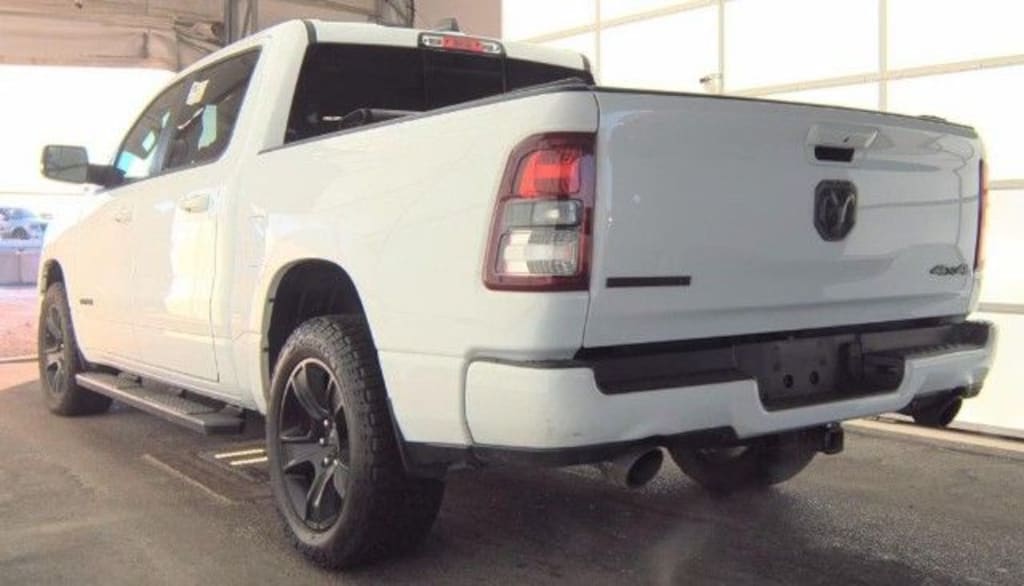 Used 2022 Ram 1500 Big Horn/Lone Star Truck Crew Cab