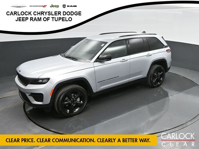 2025 Jeep Grand Cherokee Altitude's photo