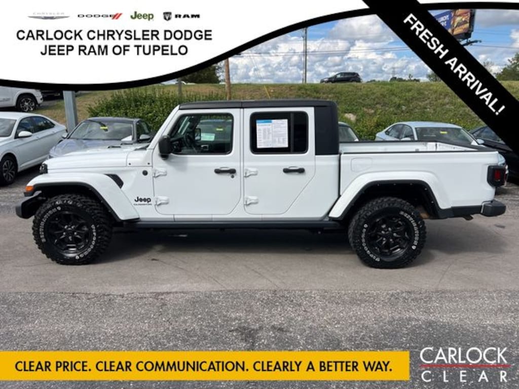 Used 2022 Jeep Gladiator Sport Truck Crew Cab