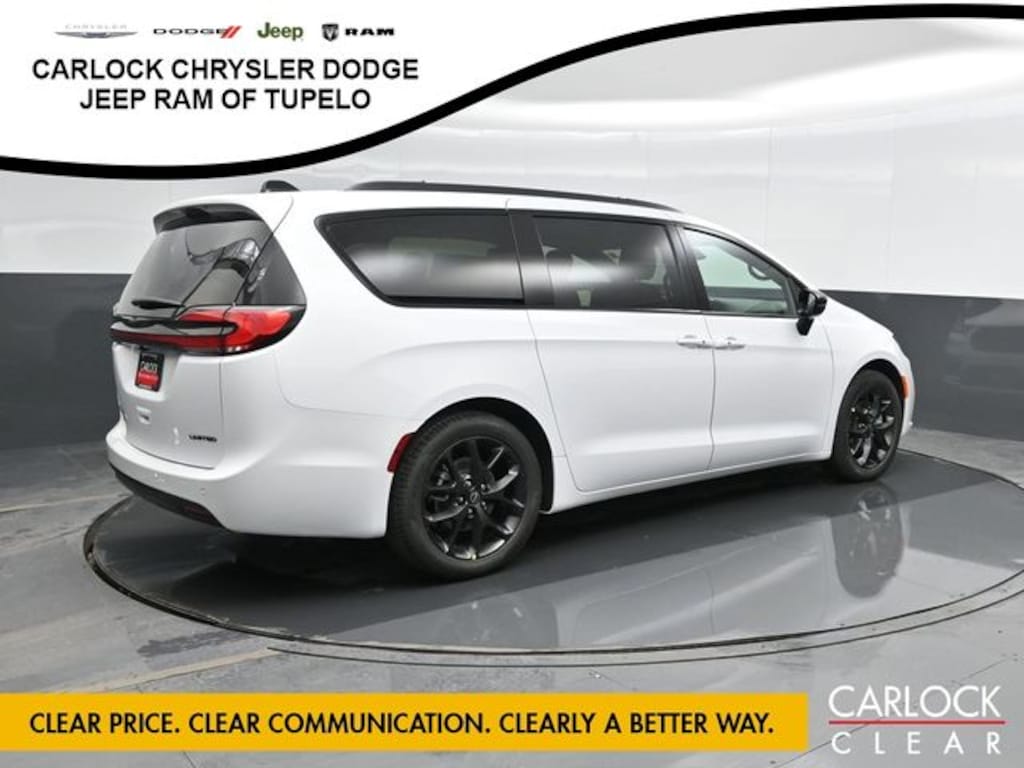New 2026 Chrysler Pacifica LIMITED Passenger Van