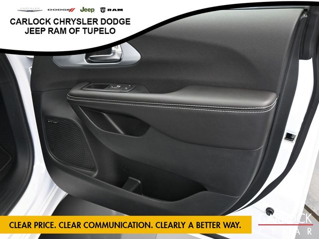 2026 Chrysler Pacifica Limited - Photo 44