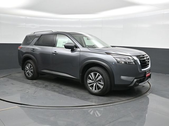 2025 Nissan Pathfinder SL photo 3