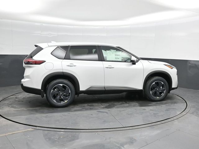 2026 Nissan Rogue SV photo 3