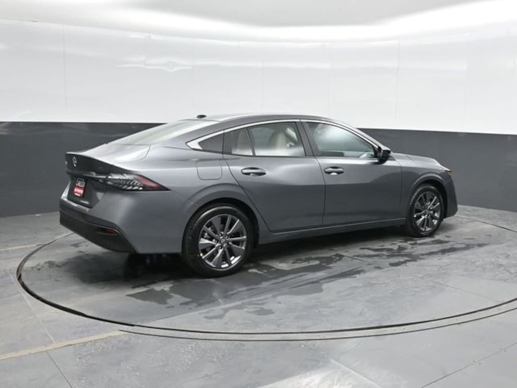 New 2026 Nissan Sentra SL Sedan