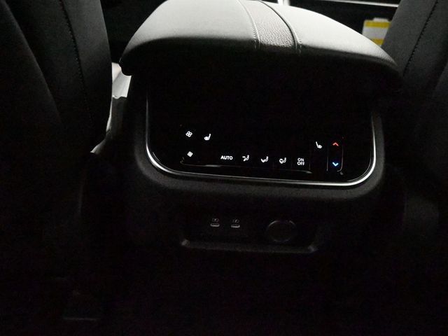 2025 Nissan Armada Platinum Reserve - Photo 28